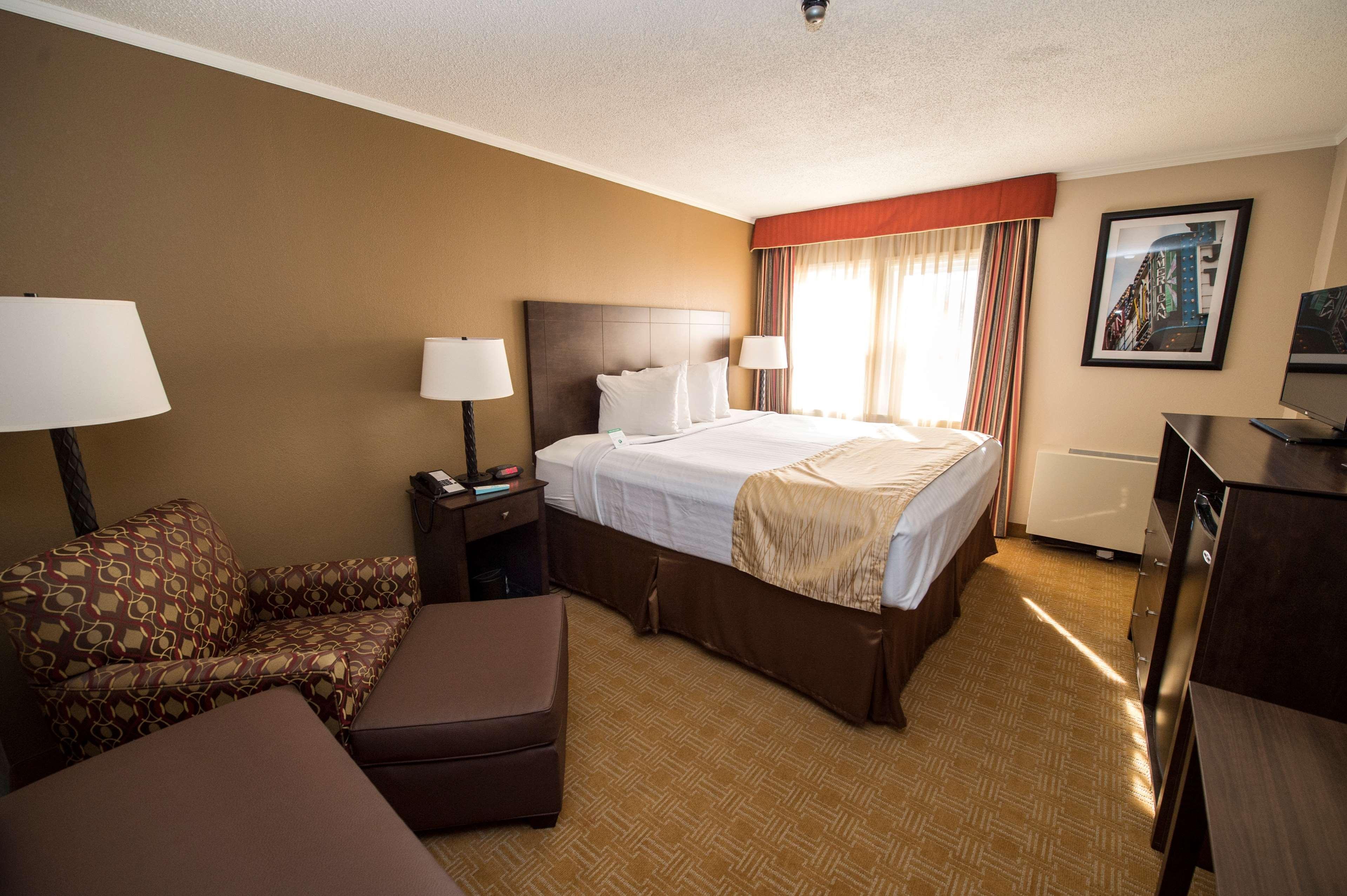 Best Western University Inn Кантон Экстерьер фото