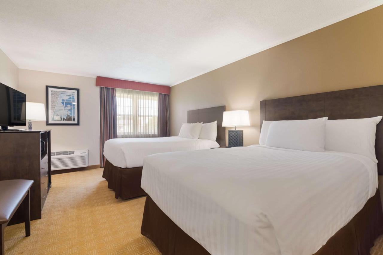 Best Western University Inn Кантон Экстерьер фото